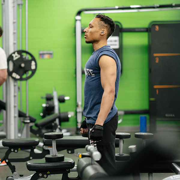 Student working out in the CLC Fitness & Athletic Center, Grayslake