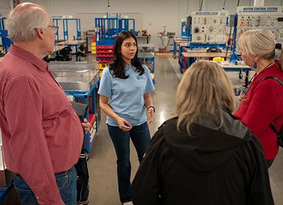 ATC open house attendees in Industrial Technology lab