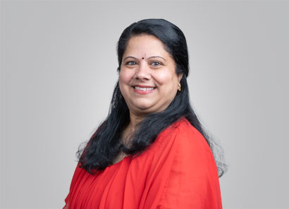 Vasumathi Raman, Economics Instructor and Department Chair, College of Lake County