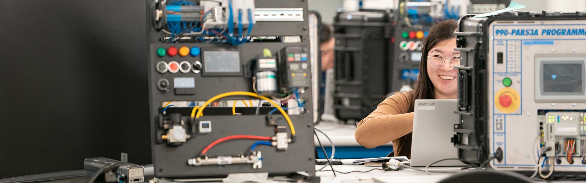 Study one of 9 skilled trades at College of Lake County