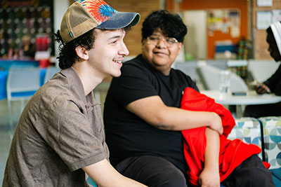 Students catching up in the commons
