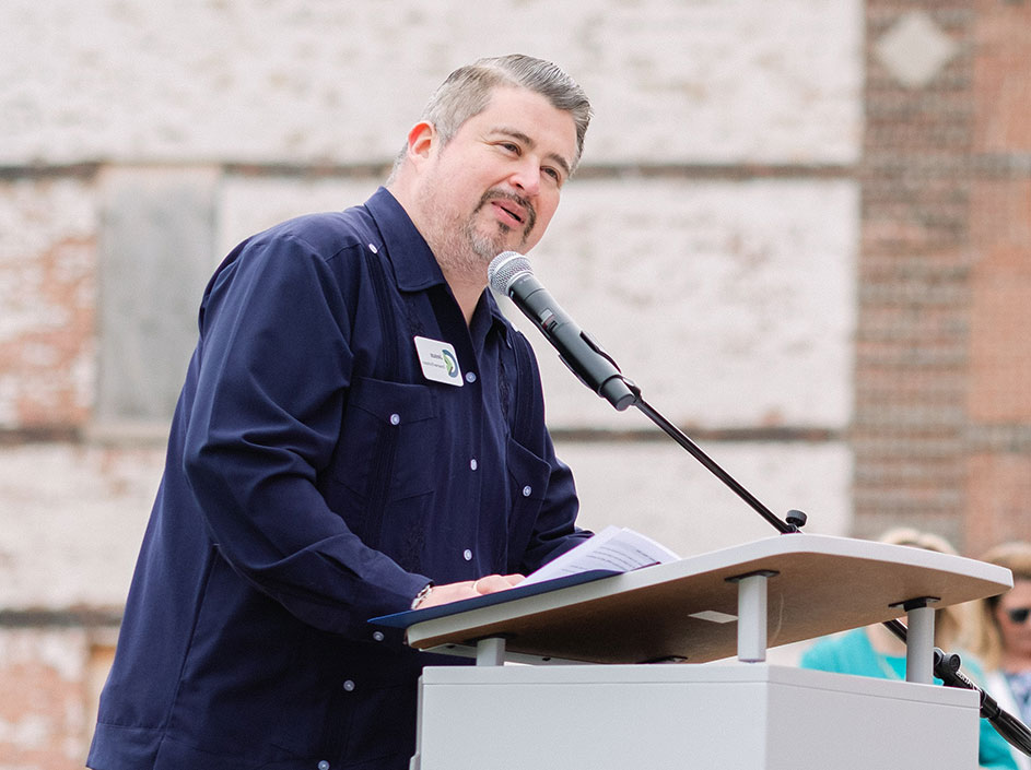 Jesus Ruis, dean of Lakeshore Campus